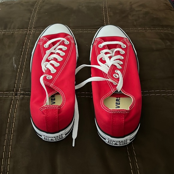 Mens Red Converse